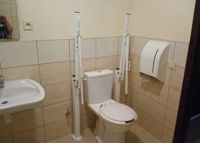 Hotel Bella With Self-check In Riga