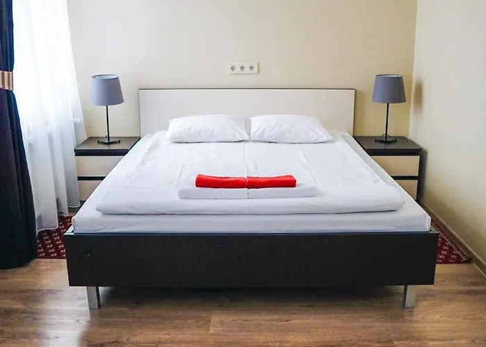 Hotel Bella With Self-check In Riga