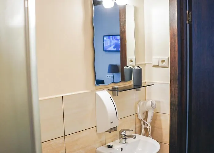 Hotel Bella With Self-check In Riga