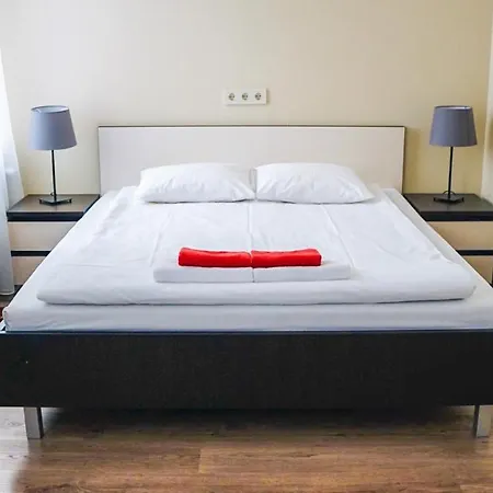 Hotel Bella With Self-check In Riga