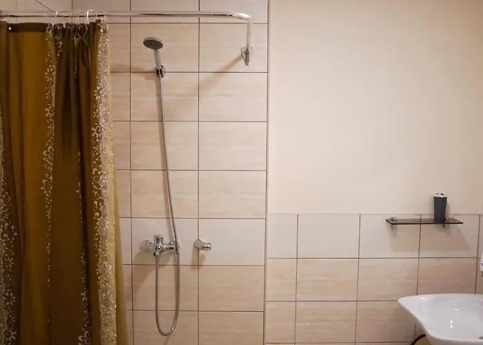 Hotel Bella With Self-check In